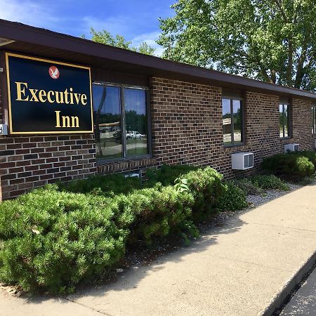 Executive Inn Cass City Экстерьер фото