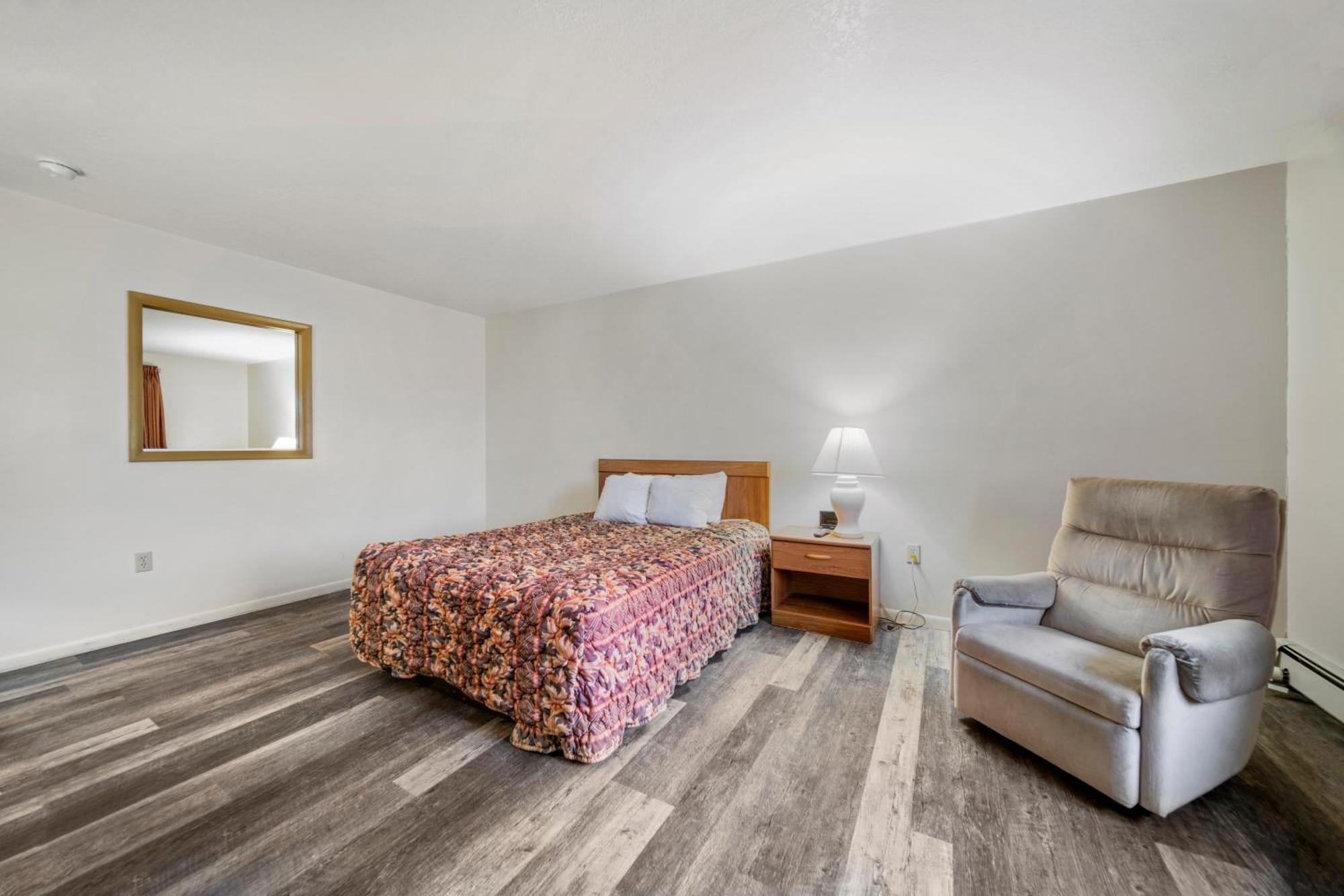 Executive Inn Cass City Экстерьер фото