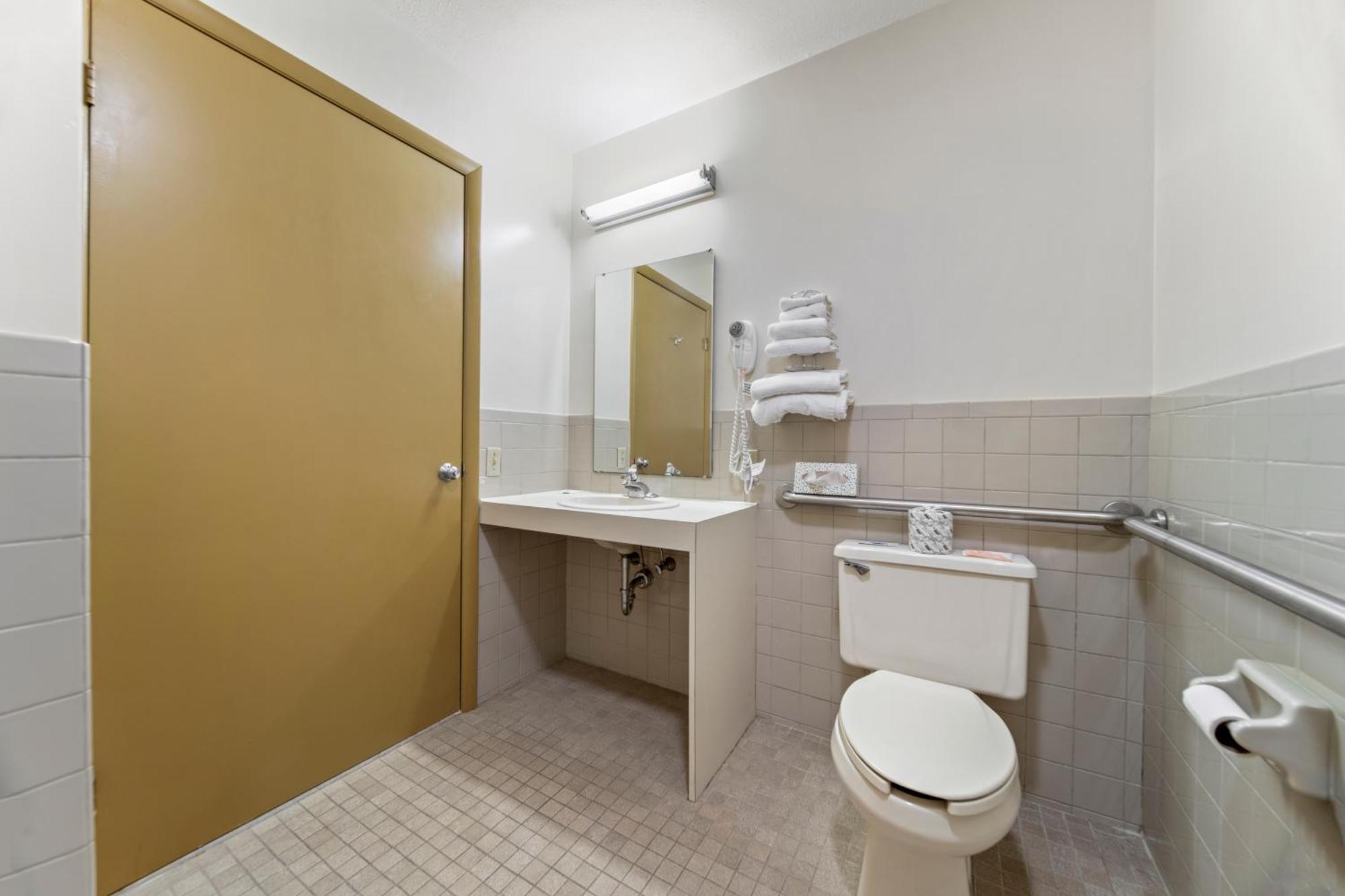 Executive Inn Cass City Номер фото