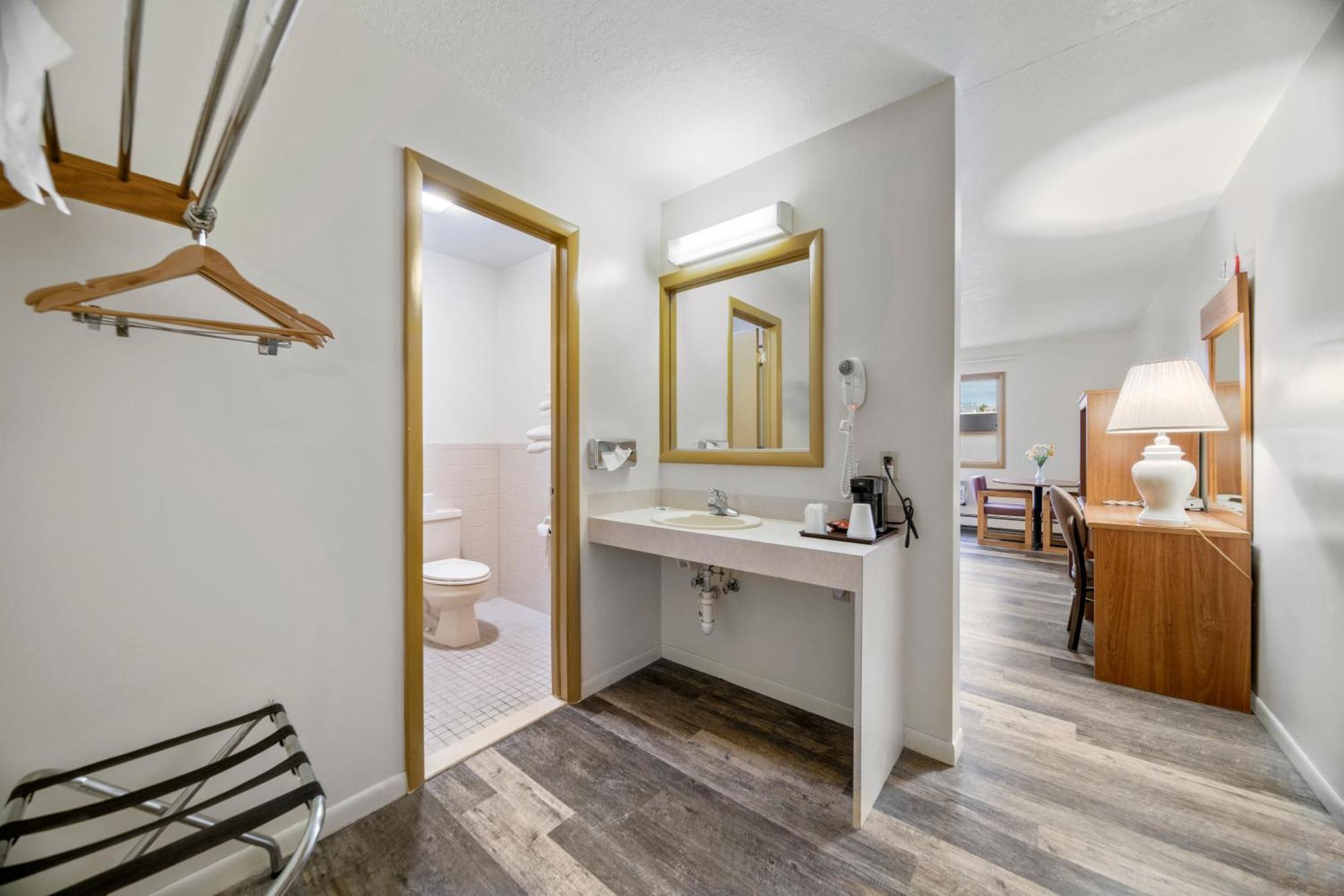 Executive Inn Cass City Номер фото